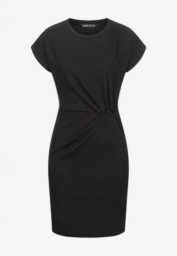 Короткое платье