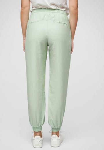 Спортивные штаны