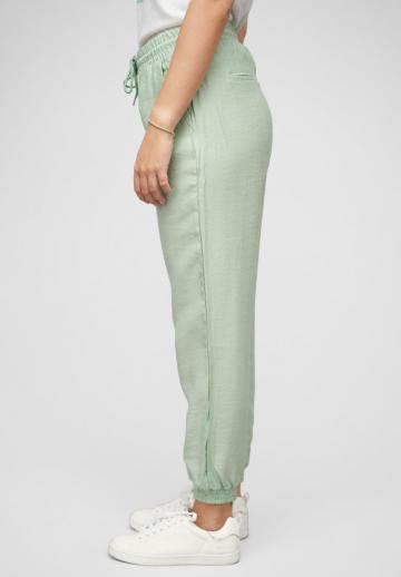 Спортивные штаны