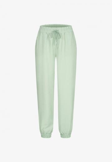 Спортивные штаны