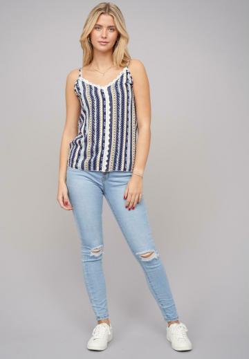 Топ на бретельках