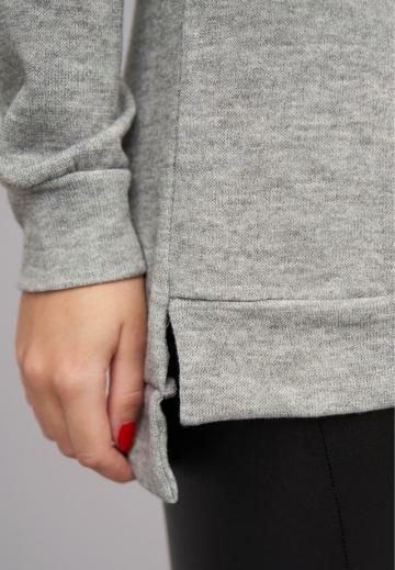 Длинный пуловер