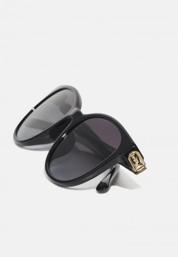 Солнечные очки