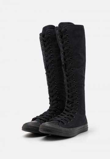 Сапоги на шнуровке