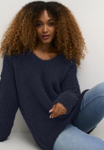 Длинный пуловер