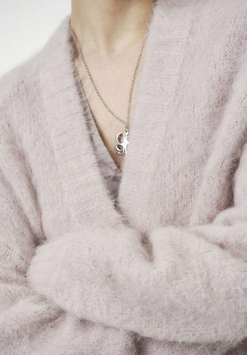 Длинный жилет