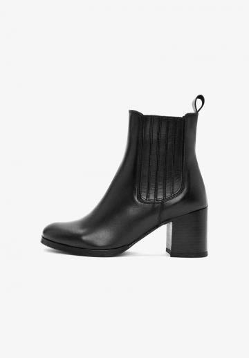 Ботинки челси