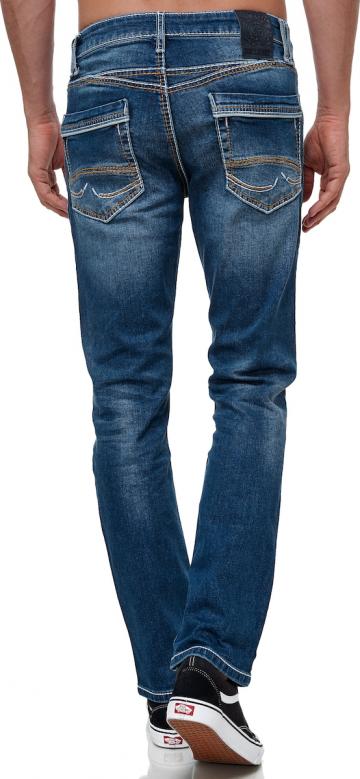 Джинсы 