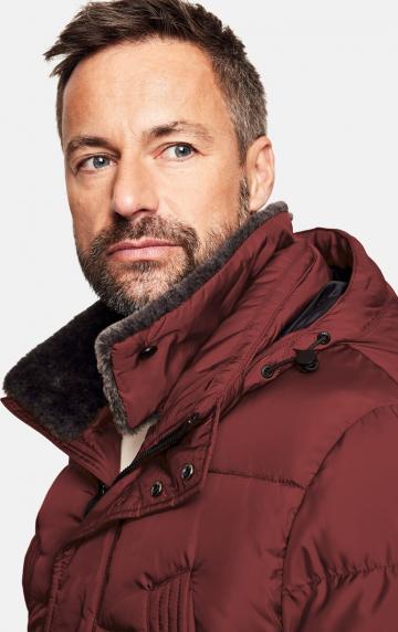 Зимняя куртка