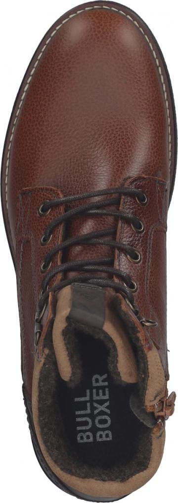 Ботинки на шнурках