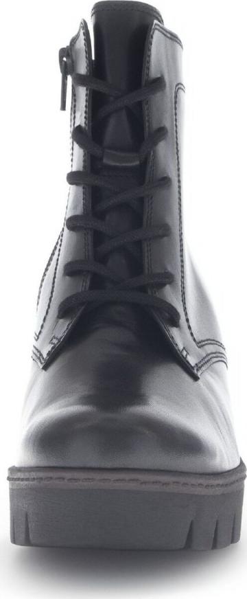 Полусапожки на шнурках