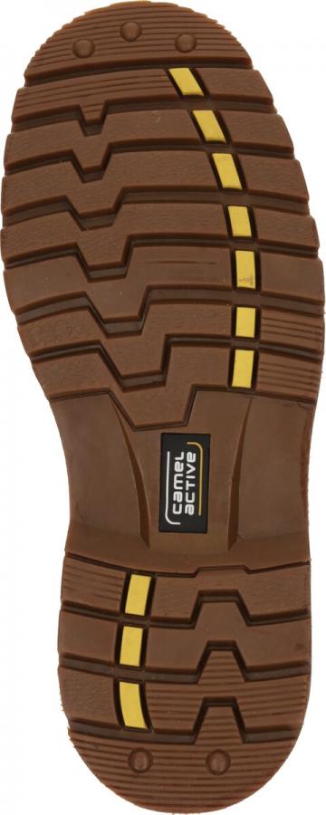 Ботинки на шнурках