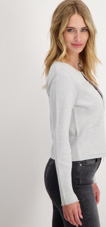 Вязаная кофта