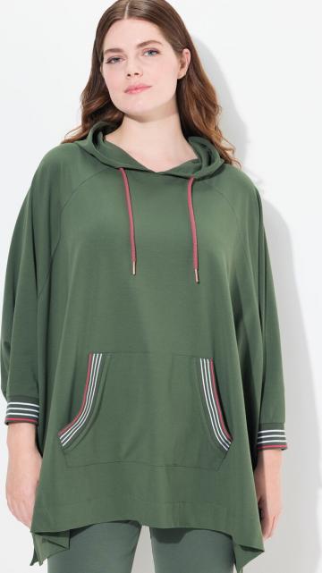 Свободная футболка