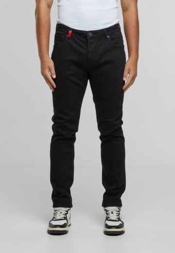 Узкие джинсы