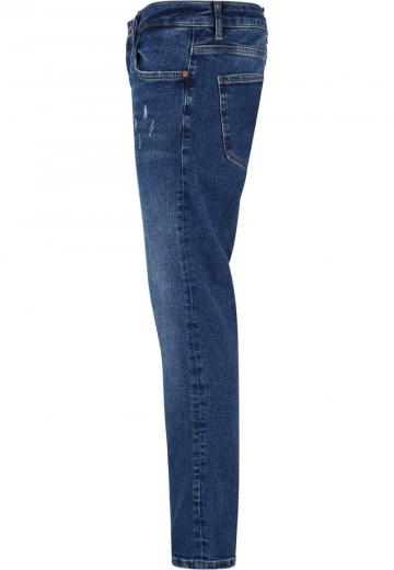 Узкие джинсы