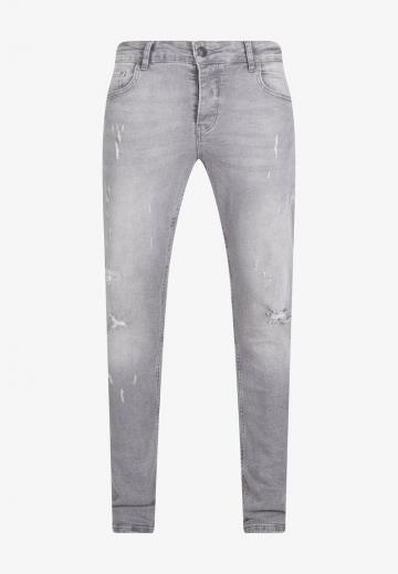 Узкие джинсы