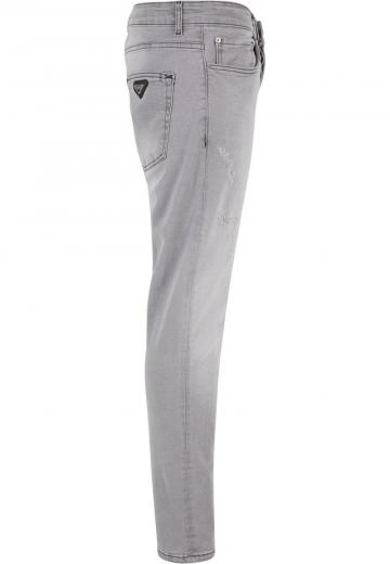 Узкие джинсы