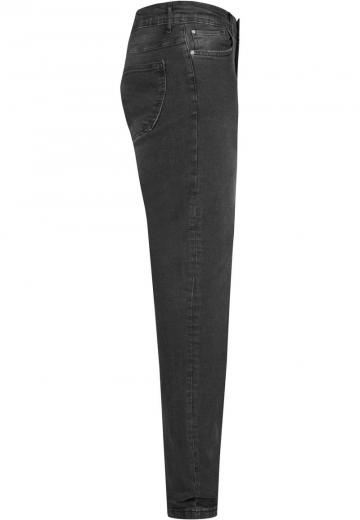 Узкие джинсы