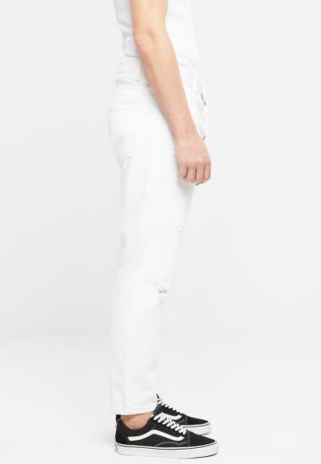 Узкие джинсы