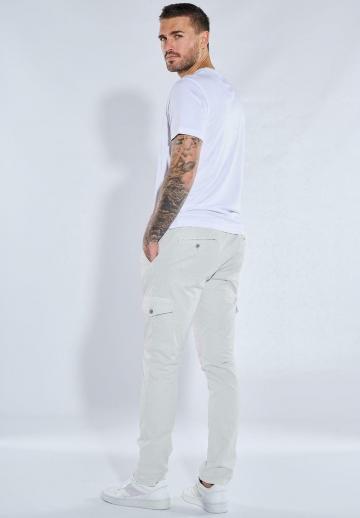 Брюки с накладными карманами