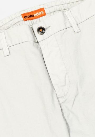 Брюки с накладными карманами