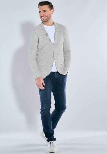 Вязаная кофта