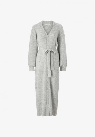 Вязаное платье