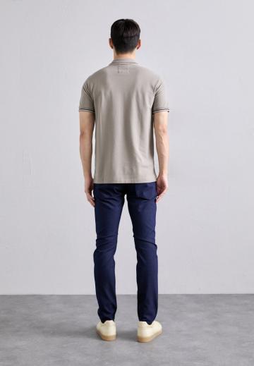 Узкие джинсы