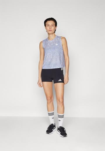 Спортивный топ