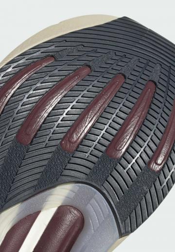 Беговые кроссовки