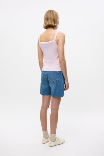 Топ на бретельках