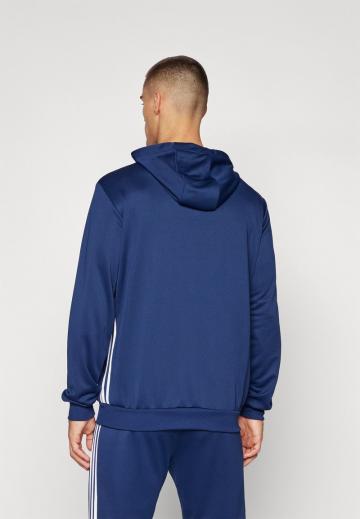 Спортивная кофта