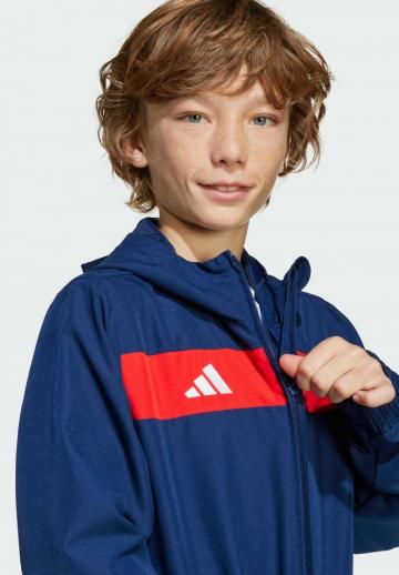 Спортивная куртка