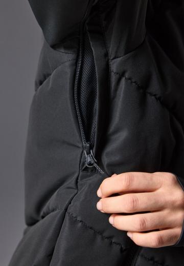 Спортивная куртка