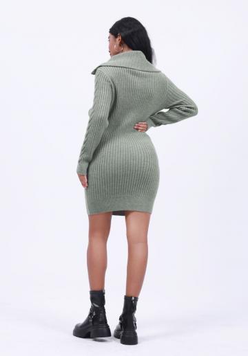 Вязаное платье