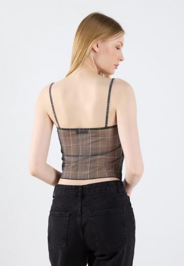 Топ на бретельках