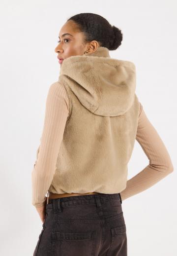 Пуховой жилет