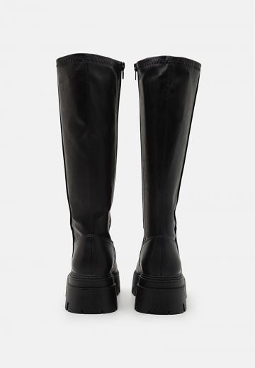 Широкие сапоги