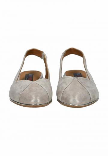 Гандбольные кроссовки