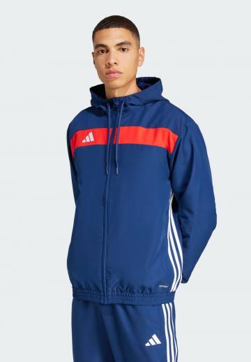 Спортивная куртка