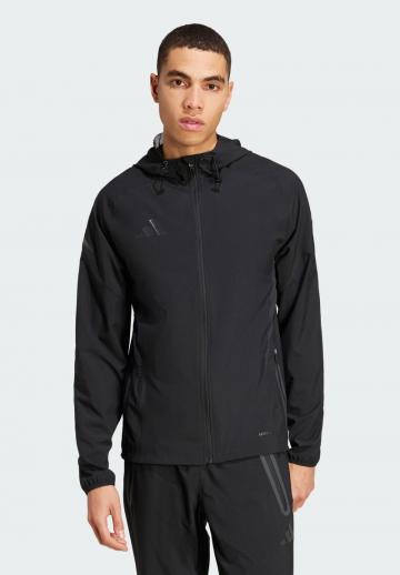 Спортивная куртка