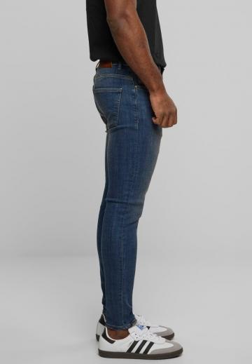 Узкие джинсы