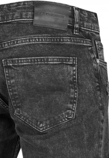 Узкие джинсы