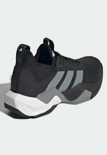 Тренировочные кроссовки