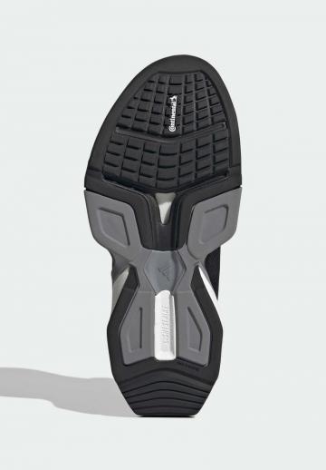 Тренировочные кроссовки