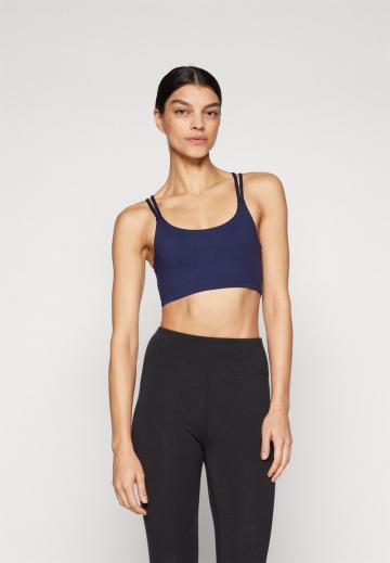 Спортивный бюстгальтер
