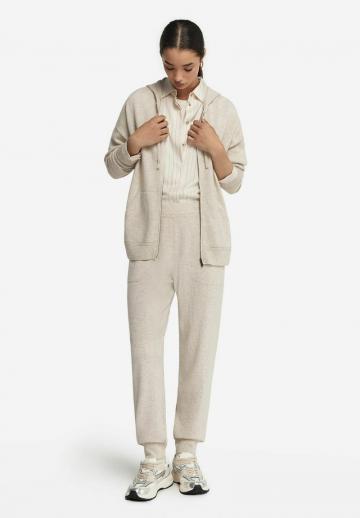 Длинный жилет