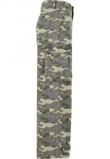 Брюки с накладными карманами