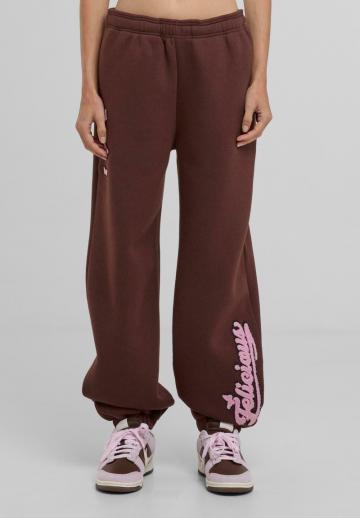 Спортивные штаны